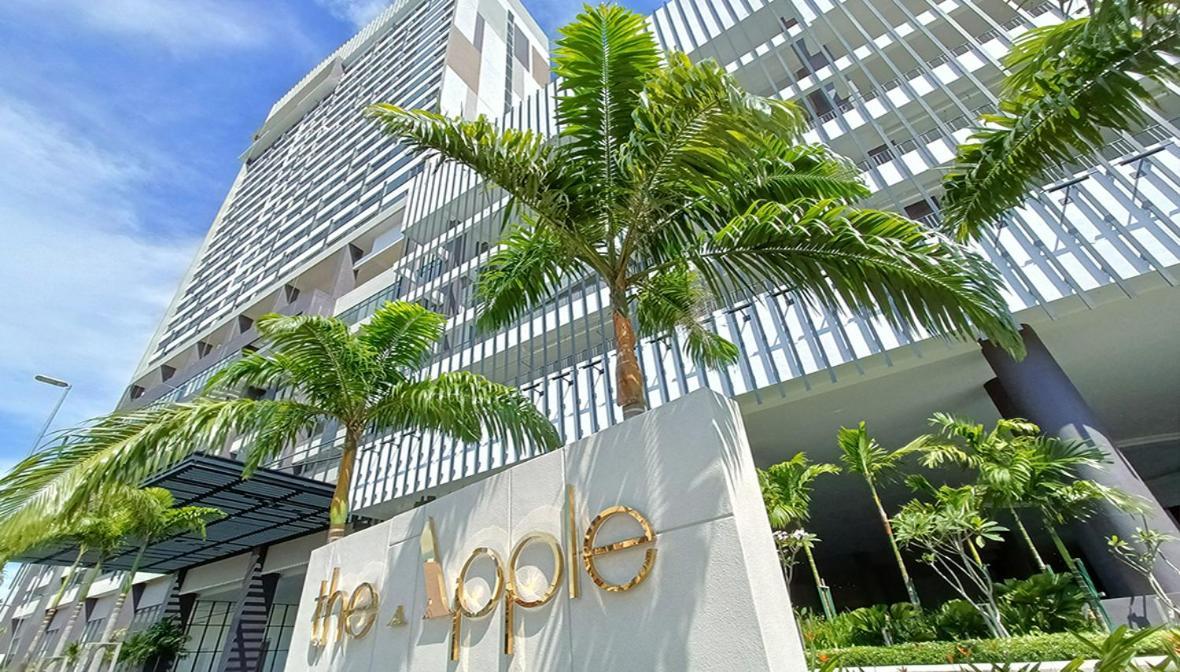 The Apple Residence & Suites Infinity Pool By Nestcove Malacca Luaran gambar