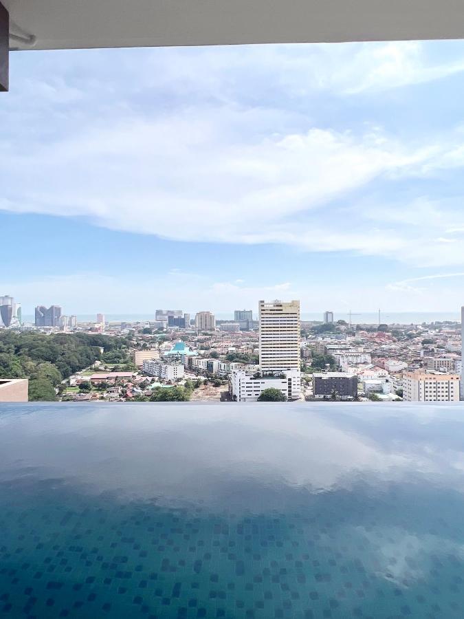 The Apple Residence & Suites Infinity Pool By Nestcove Malacca Luaran gambar